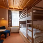Boutique Engadinerhof - A For Generations Hotel