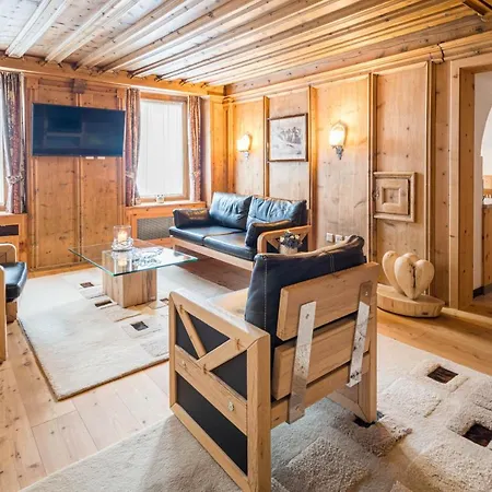 Engadinerhof Hotel