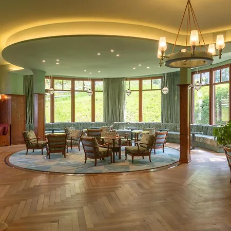 Ξενοδοχείο Boutique Engadinerhof - A For Generations Pontresina