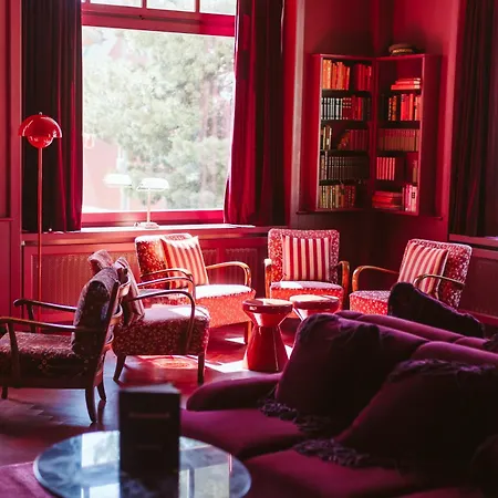 Boutique Engadinerhof - A For Generations Ξενοδοχείο