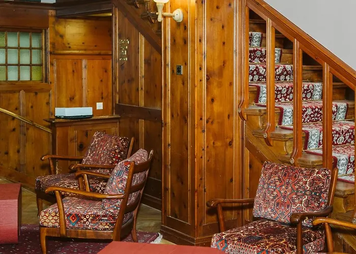 Ξενοδοχείο Boutique Engadinerhof - A For Generations 2*