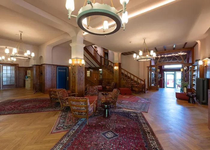 Boutique Engadinerhof - A For Generations 2*