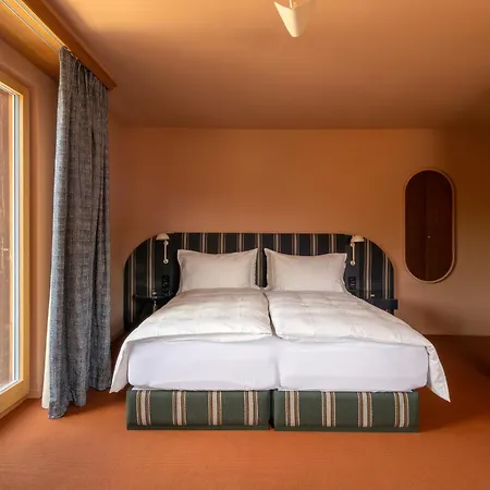 Engadinerhof Hotel