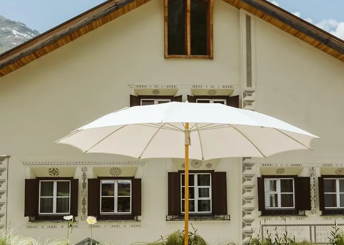 Boutique Engadinerhof - A For Generations 2*