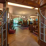 Boutique Engadinerhof - A For Generations
