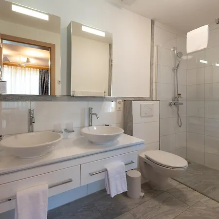 Hotell Boutique Engadinerhof - A For Generations